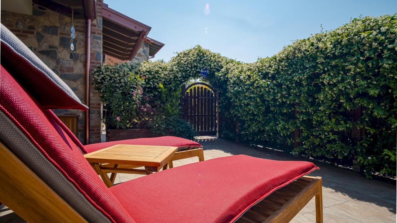 Endless Summer Sirmione - Italian Homing Екстер'єр фото
